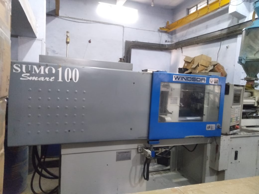 Used Windsor Injection Moulding Machine 2010 SS-100