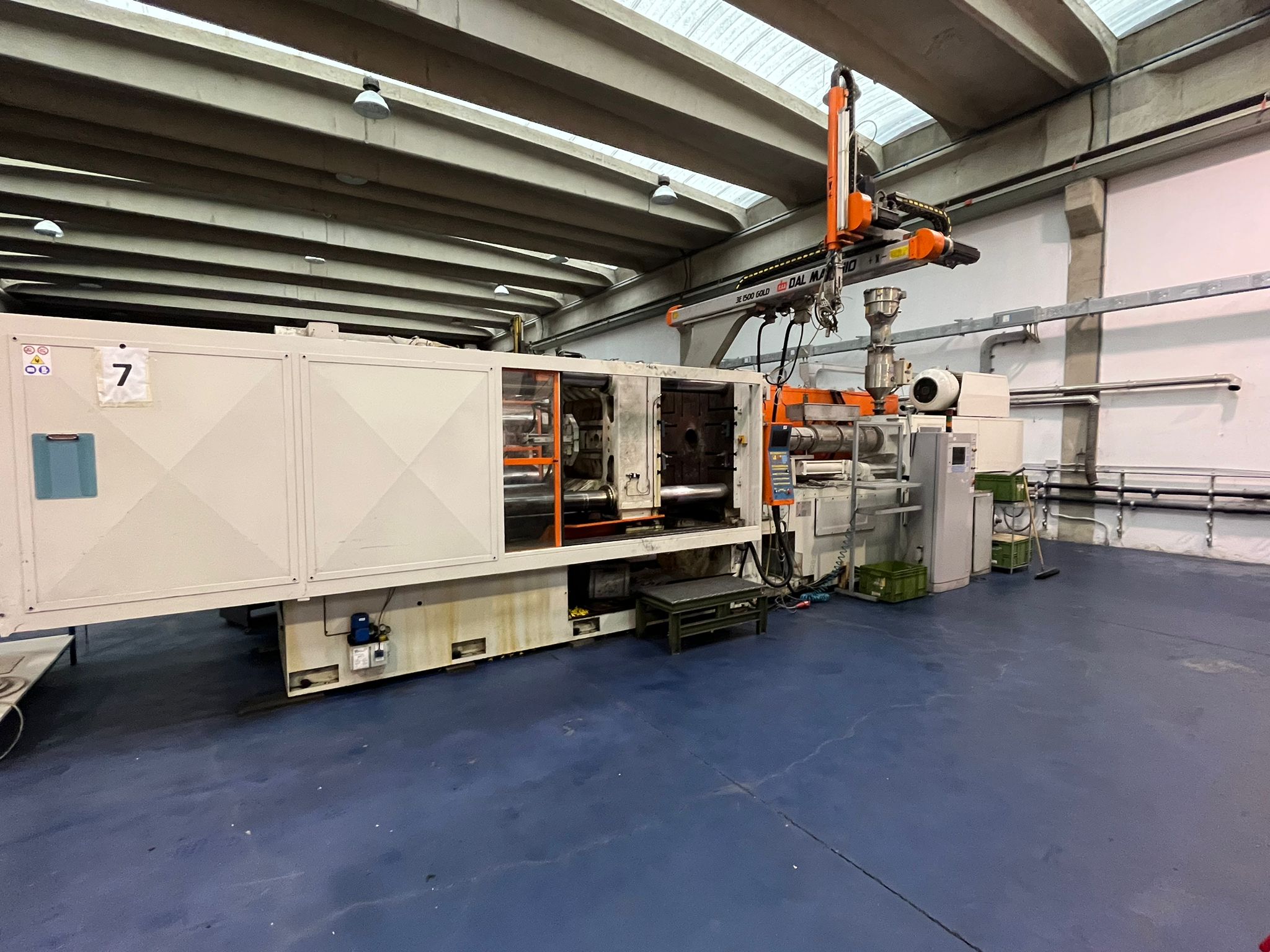 Used MIR Injection Moulding Machine  NA
