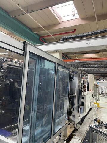 Used Krauss Maffei Injection Moulding Machine 2005 500-6100 CM
