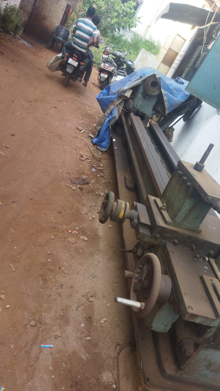 Used Indian Brand Lathe  NA