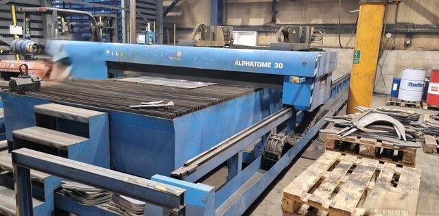 Used AIR LIQUIDE Plasma Cutting Machine 2007 Alphatome 30