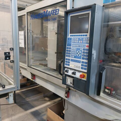 Used Krauss Maffei Injection Moulding Machine 1998 Km 150-700 C2