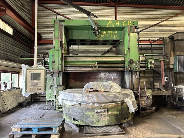 Used Titan VTL 1985 SC 33 CNC