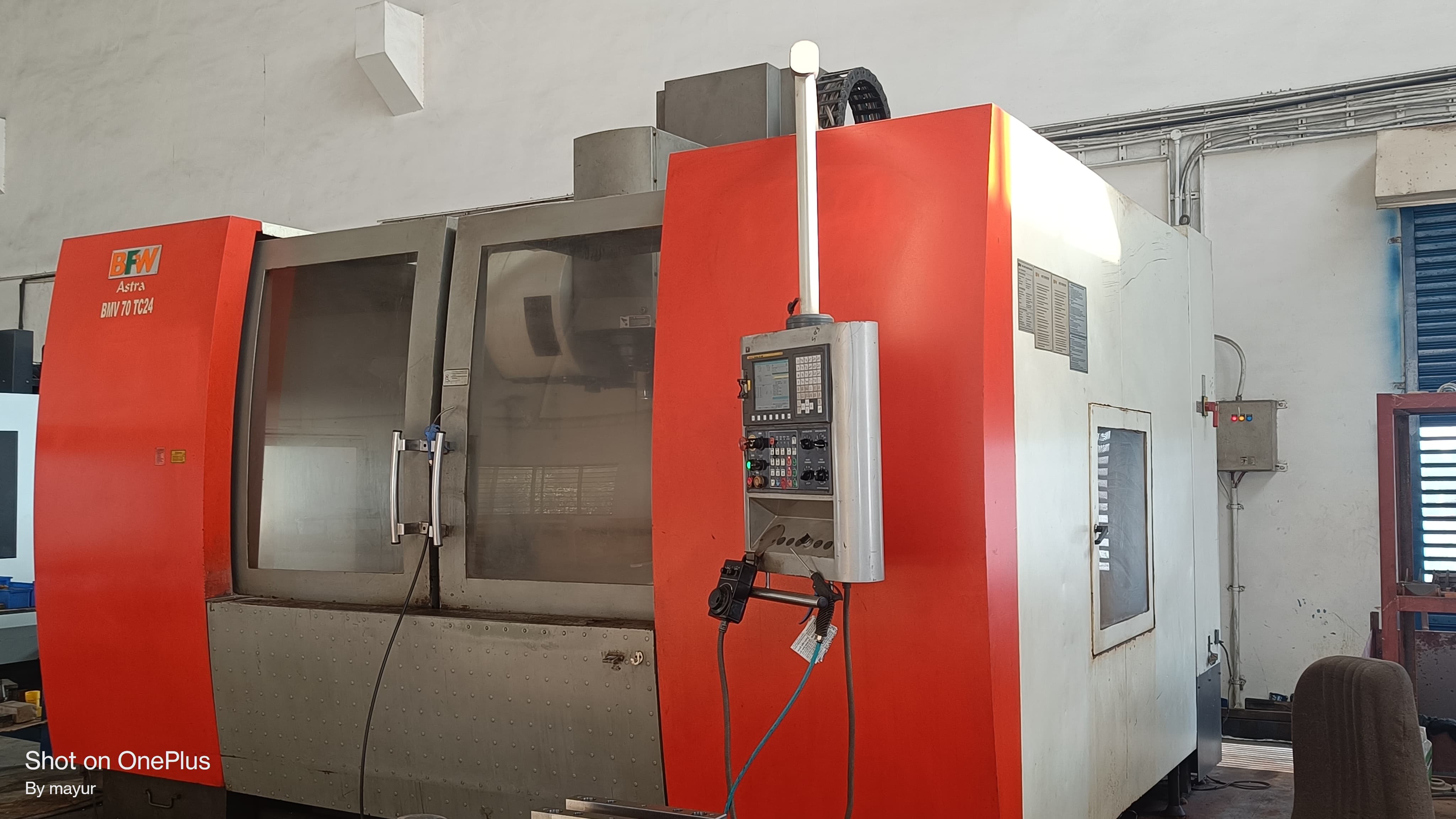 Used BFW Vertical Machining Center ( VMC ) 2016 BMV 70 TC24