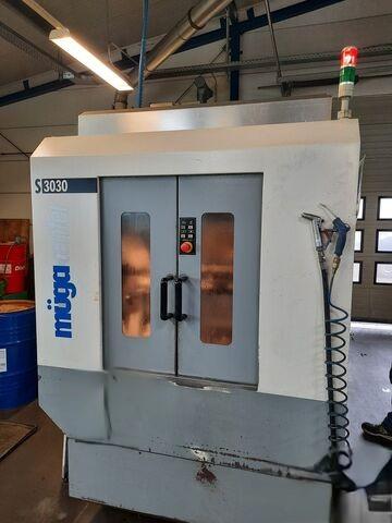 Used Muga Vertical Machining Center ( VMC ) 2011 S3030