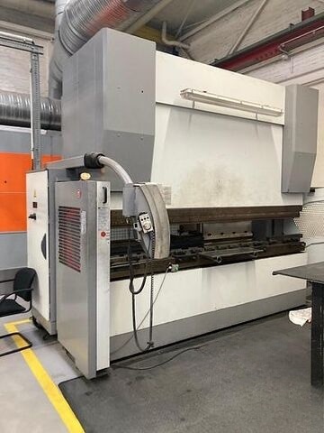 Used Amada CNC Press Brake 2000 HFE 220-3 L