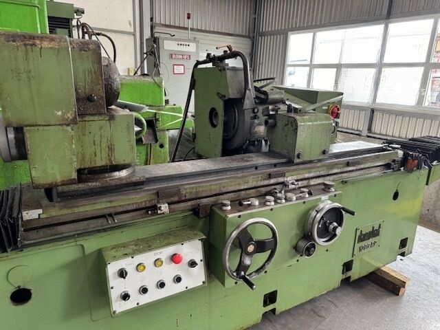 Used Danobat Grinder - Cylindrical 1977 1200 RP