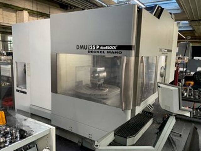 Used Deckel Maho Vertical Machining Center ( VMC ) 2006 DMU 125 P duoBLOCK