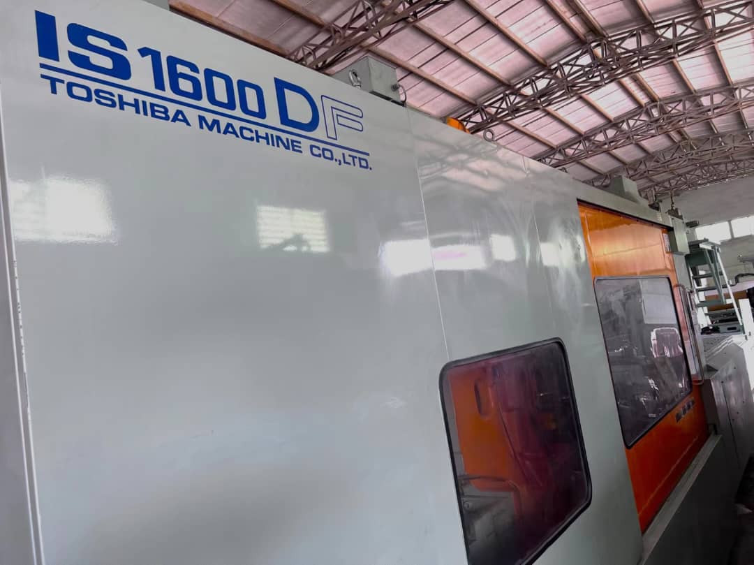 Used Toshiba Injection Moulding Machine  IS1600DFW