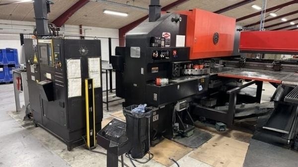 Used Amada Turret Punch Press 1995 Pega 367