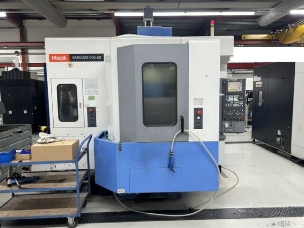 Used Mazak 5 Axis VMC 2003 Variaxis 500-5x