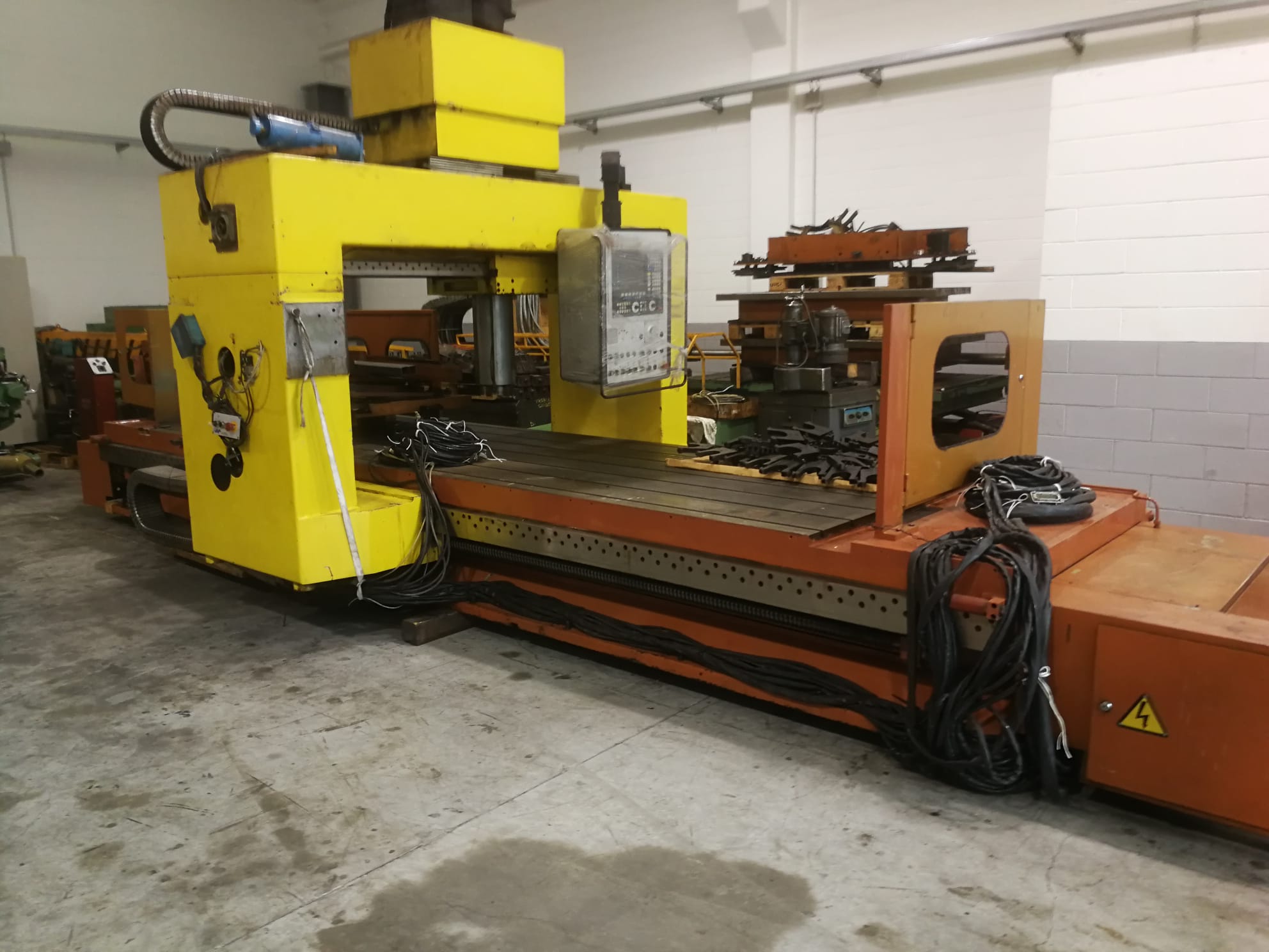 Used Multinorma Plano Miller  NA