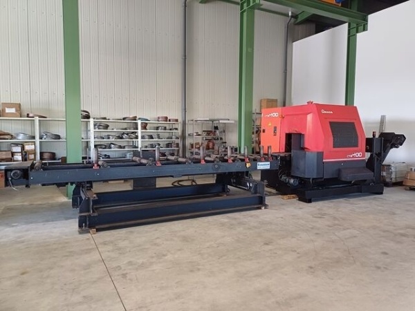 Used Amada Band Saw 2001 CTB 400