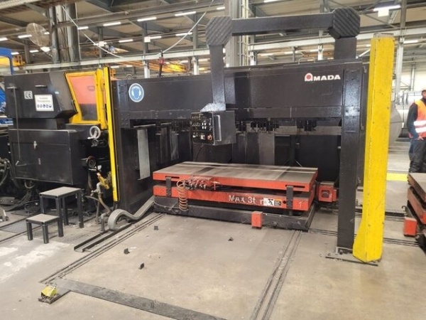 Used Amada Cut To Length Line And Slitting Line 1999 ATF-1332
