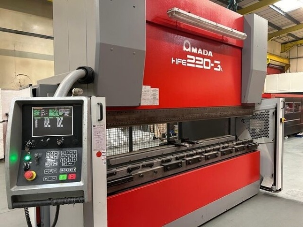Used Amada CNC Press Brake 2000 Promecam HFE 220-3000L