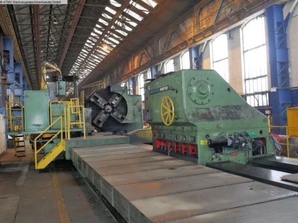 Used Hoesch Lathe- Heavy Duty 1973 MFD D2000