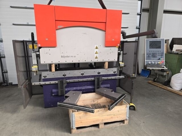 Used Bystronic CNC Press Brake 2004 PR 6