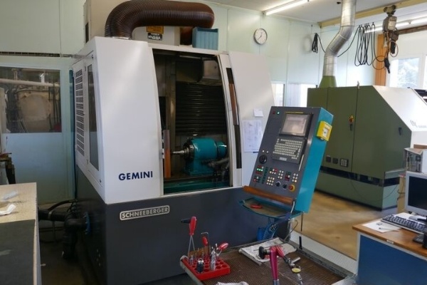 Used  Schneeberger Tool Grinder 2004 Gemini