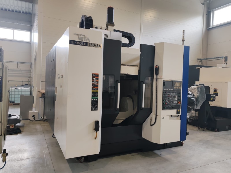 Used Hyundai WIA 5 Axis VMC 2014 Hi-Mold 750-5A