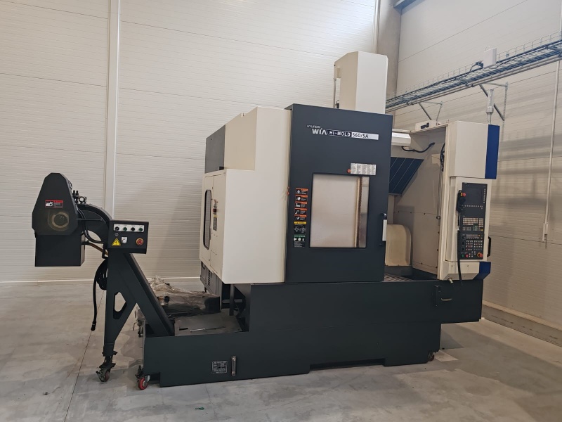 Used Hyundai WIA 5 Axis VMC 2014 Hi-Mold 560-5A