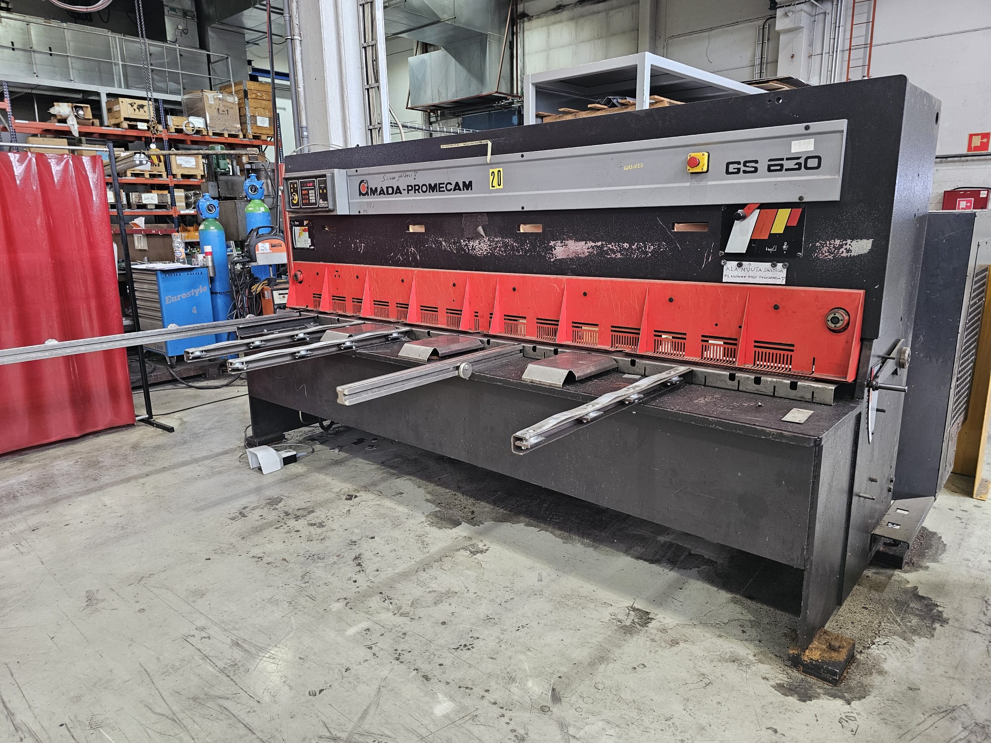 Used Amada Shearing Machine 1998 GS 630