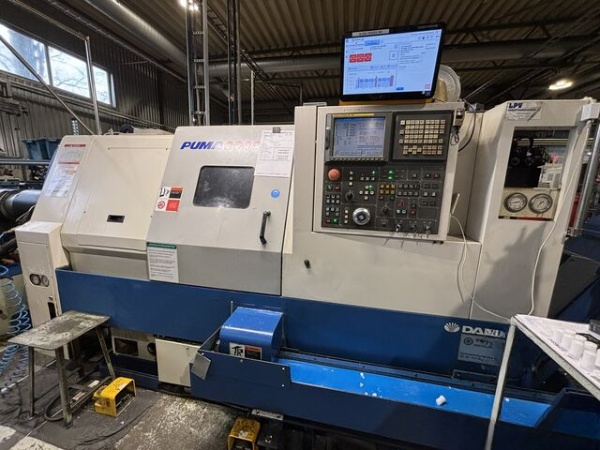 Used Daewoo CNC Lathe 2003 Puma MS2000
