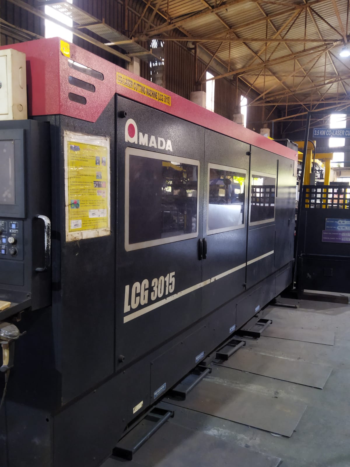 Used Amada Laser Cutting Machine CO2 2015 LCG 3015