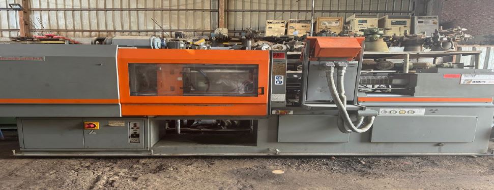 Used Sandretto Injection Moulding Machine  790-190 T