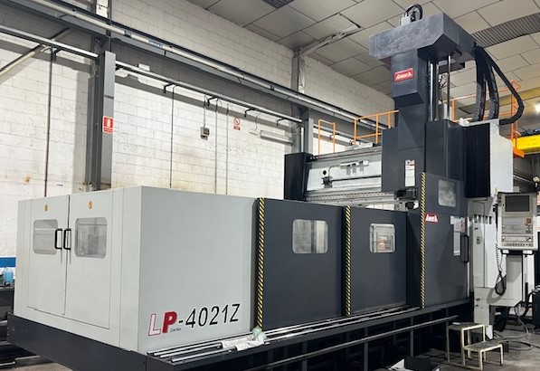 Used Awea Double Column VMC 2016 LP-4021Z