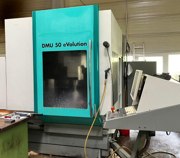 Used Deckel Maho 5 Axis VMC 2000 DMU 50 Evolution
