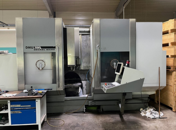Used Deckel Maho 5 Axis VMC 2001 DMU 70VL