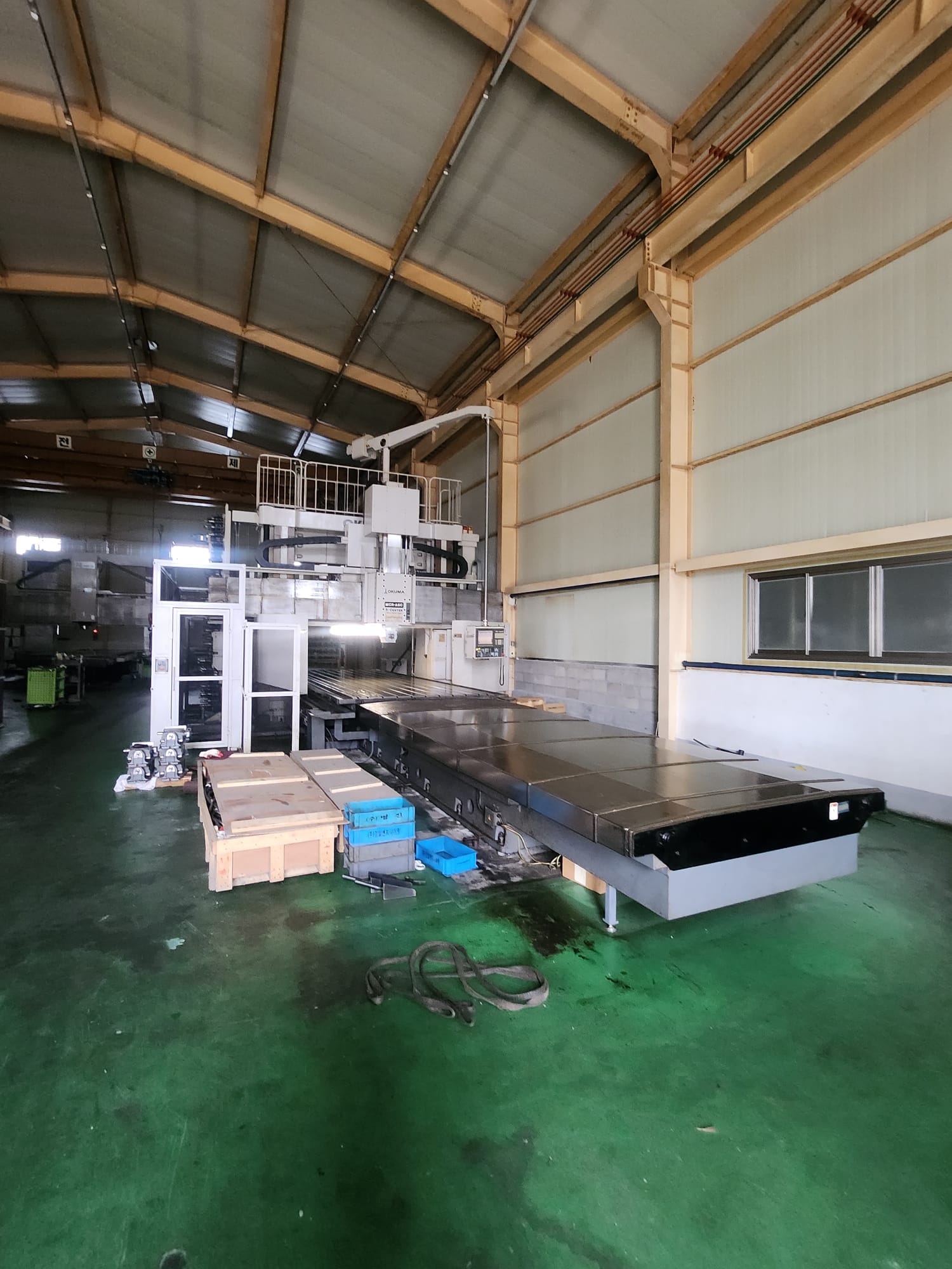 Used Okuma Double Column VMC 2011 MCR-A5C