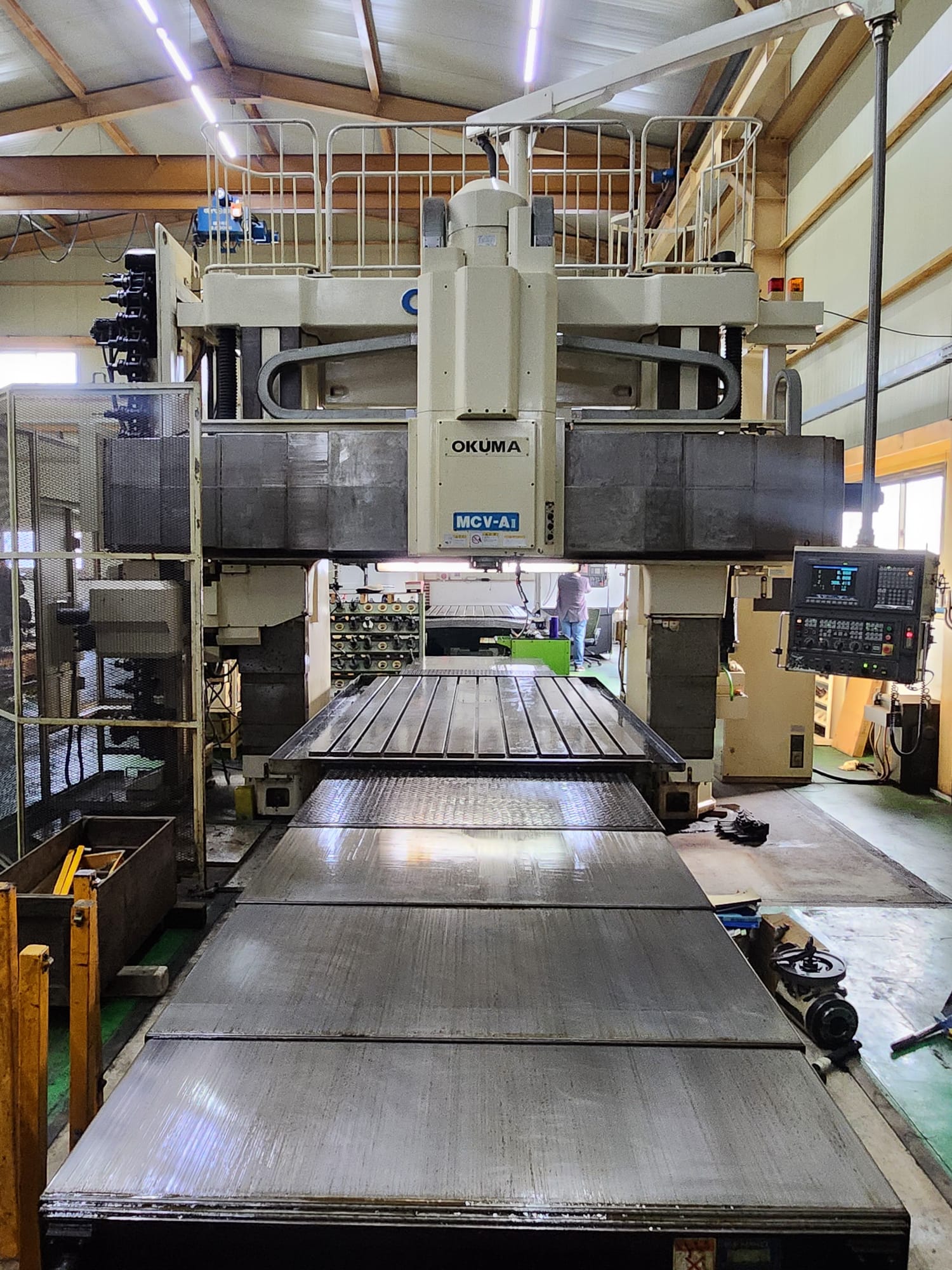 Used Okuma Double Column VMC 2000 MCV-20A II
