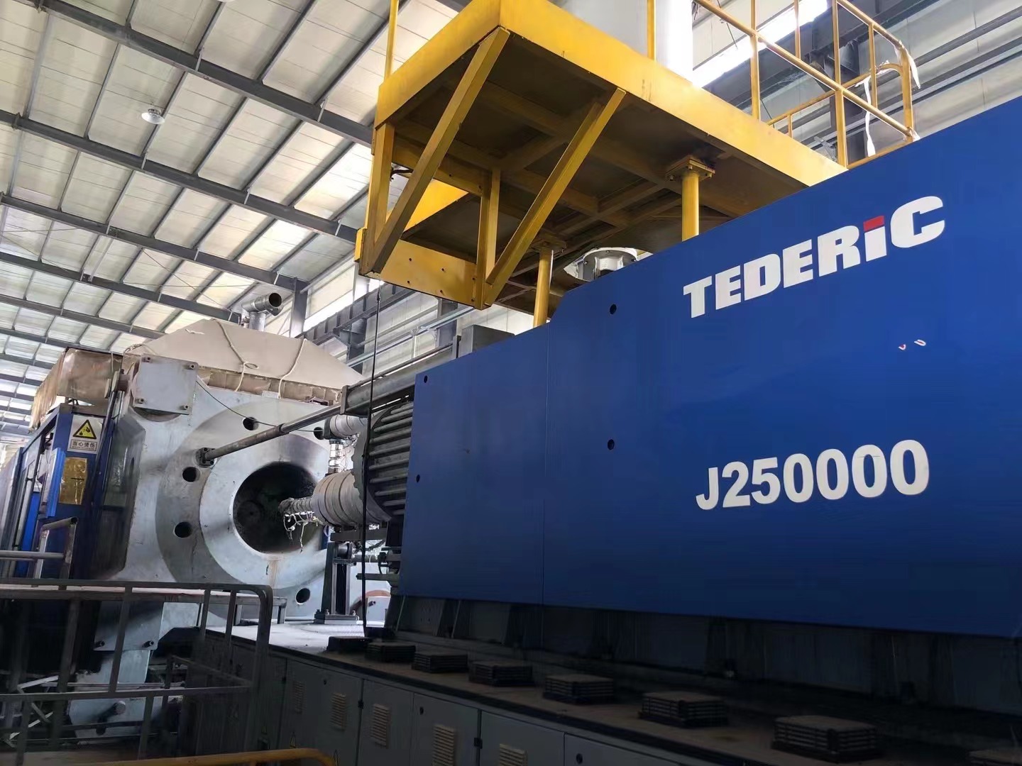 Used Tederic Injection Moulding Machine 2019 J250000
