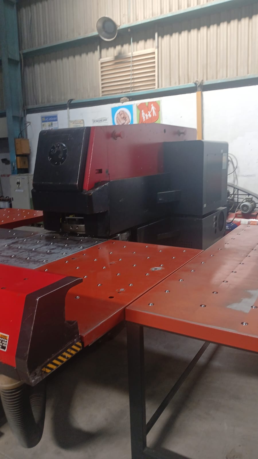 Used Amada Turret Punch Press 2000 Aries 255