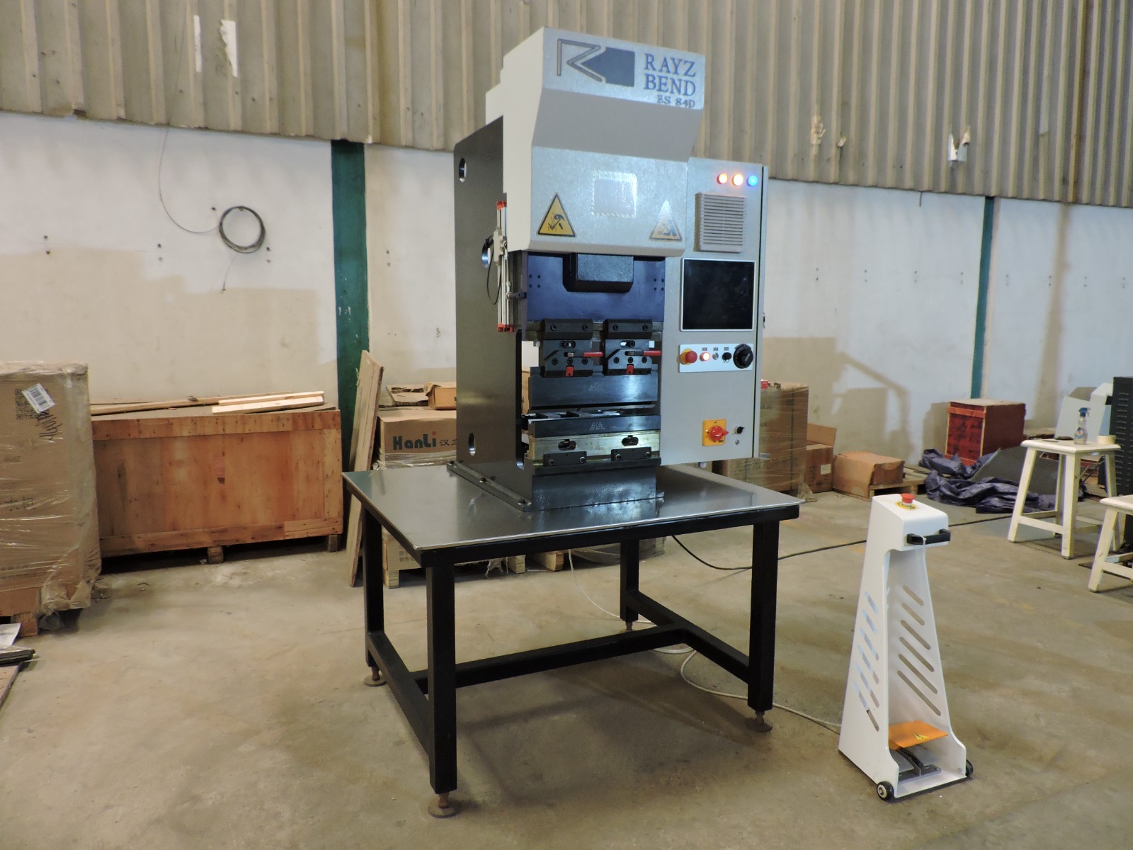 New Rayzon CNC Press Brake  Rayz Bend ES-84D
