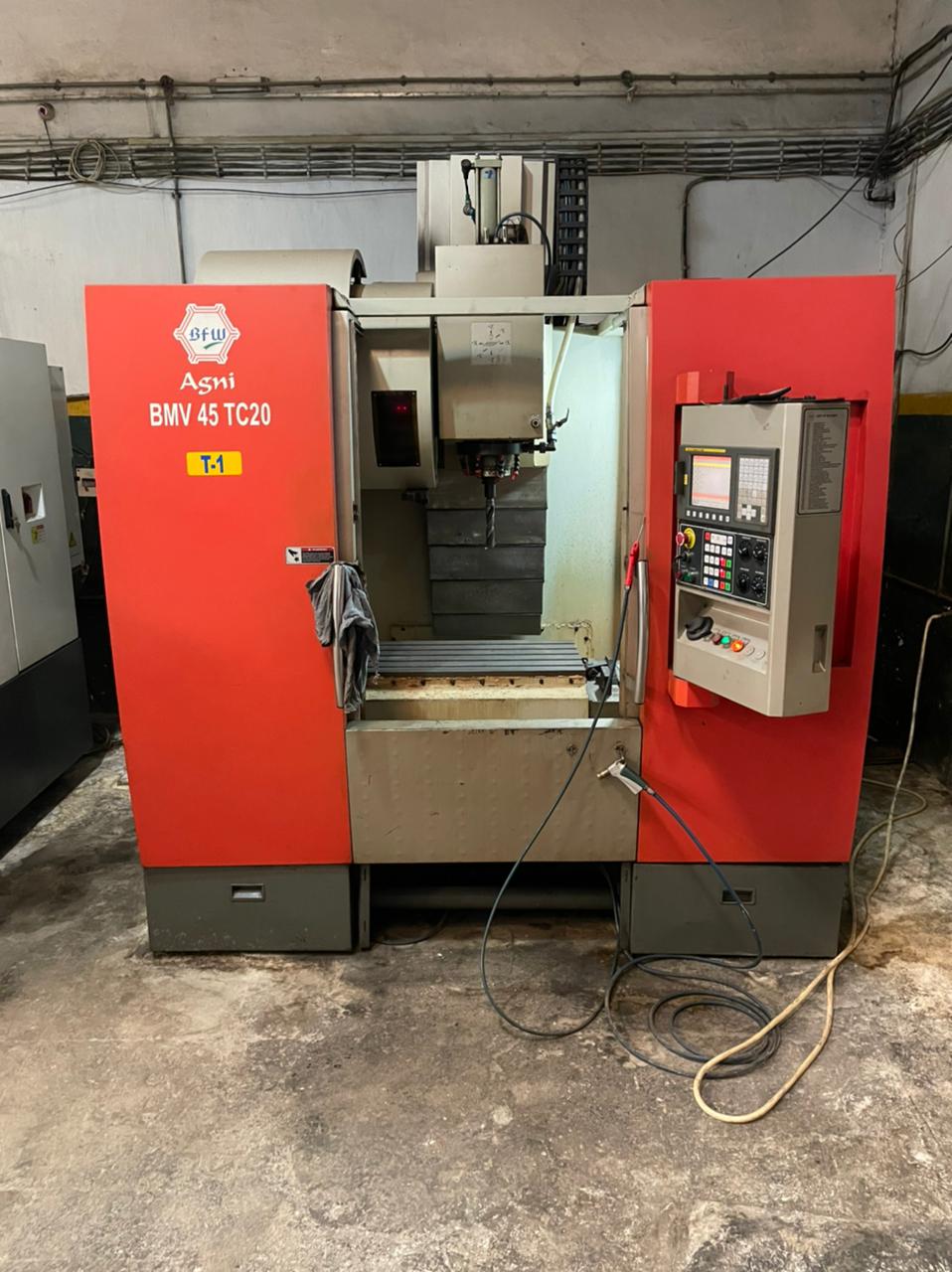 Used BFW Vertical Machining Center ( VMC ) 2010 Agni BMV 45 TC20