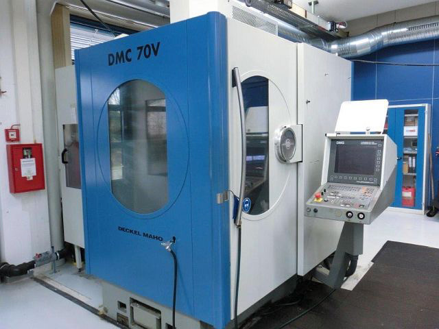 Used Dmg Mori Vertical Machining Center ( VMC ) 1999 DMC 70 V