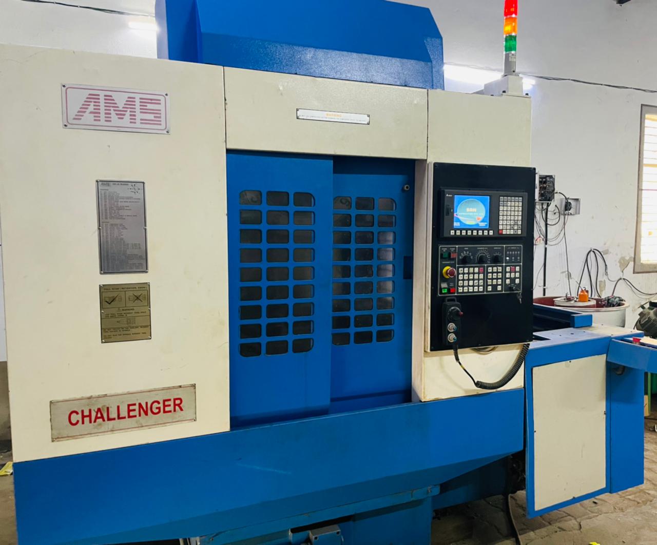 Used AMS Vertical Machining Center ( VMC ) 2004 Challenger