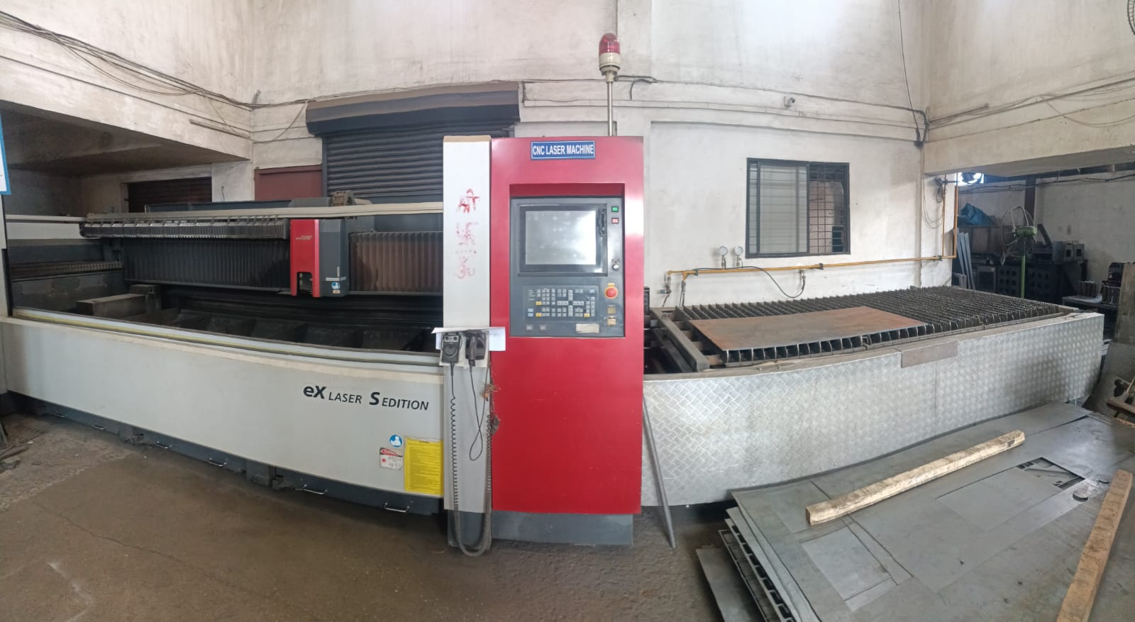 Used Mitsubishi Laser Cutting Machine CO2 2016 ML3015eX-S 