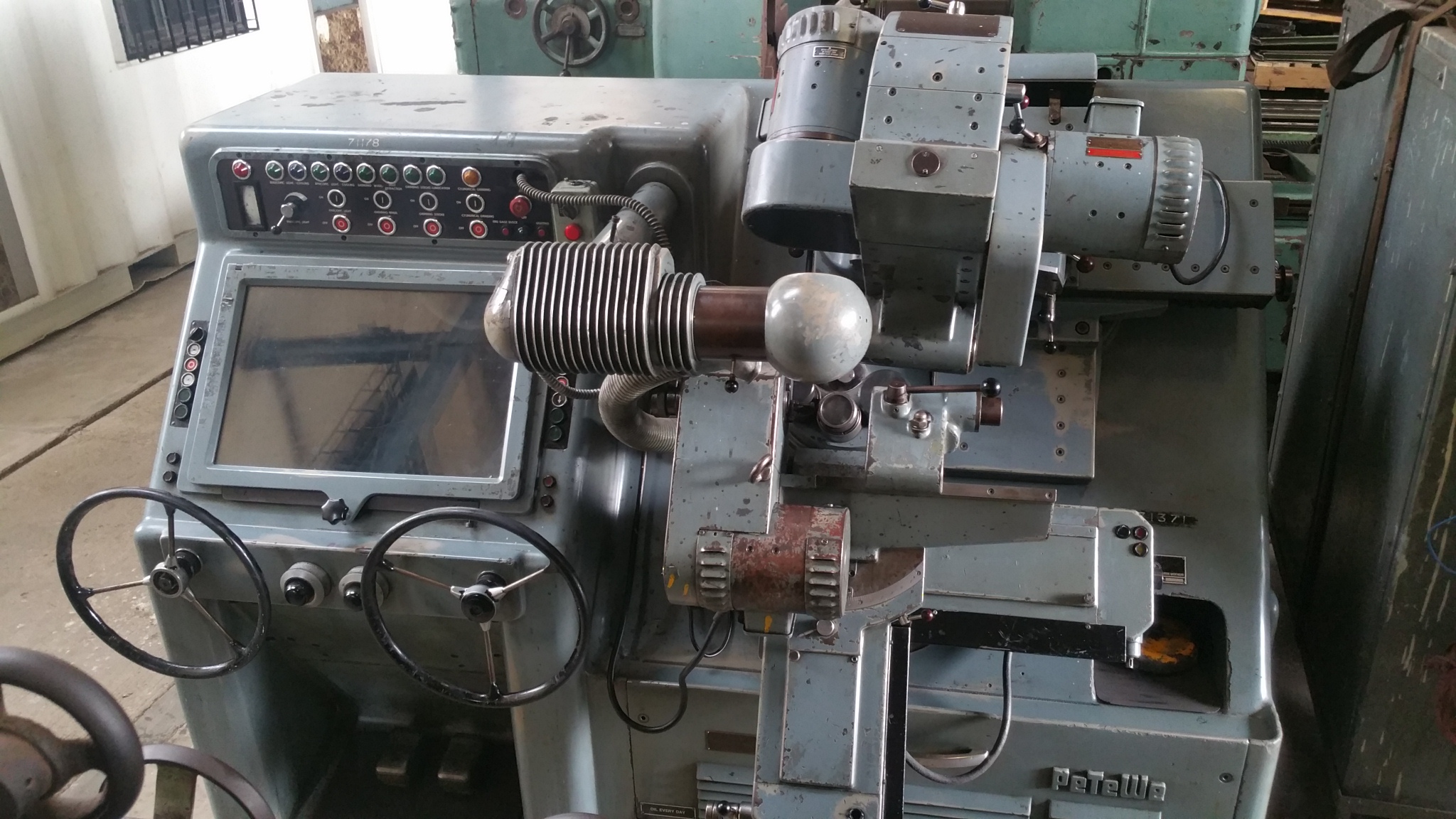 Used Petewe Profile Grinder  PFS 4U